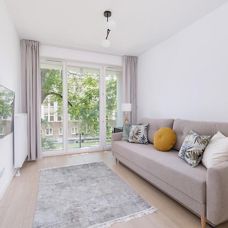 Krowoderska Apartment With Balcony Near City Center By Rent Like Home Krakkó Kültér fotó